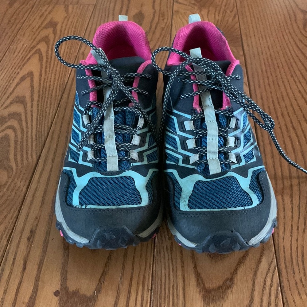 Girls waterproof Merrel hiking shoes